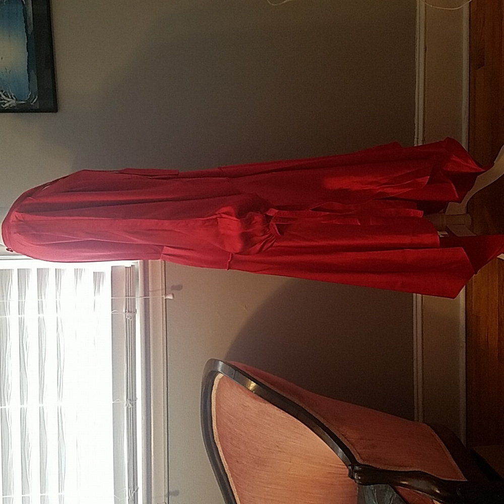 NWT Self-Portrait red satin handkerchief hem midi dress - Picture 7 of 16